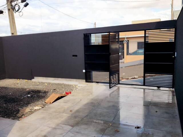 #2198 - Casa para Venda em Arapongas - PR