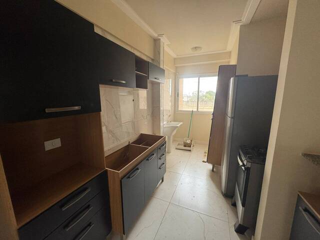 #2207 - Apartamento para Venda em Arapongas - PR