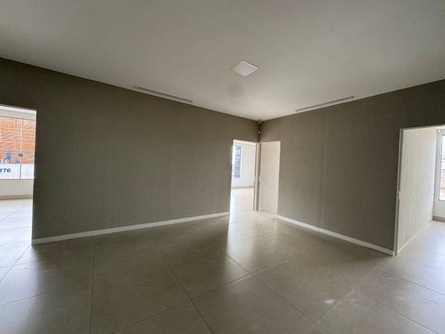 Sala para Locação em Arapongas - 4