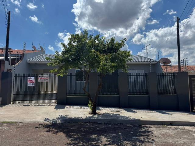 #04026.052 - Casa para Locação em Arapongas - PR