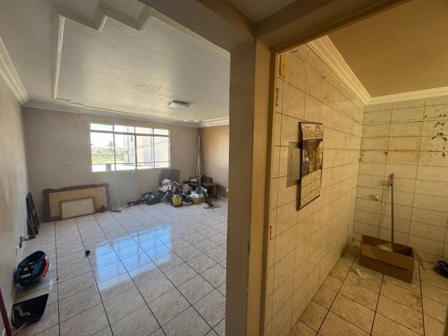 #12030.005 - Apartamento para Locação em Arapongas - PR