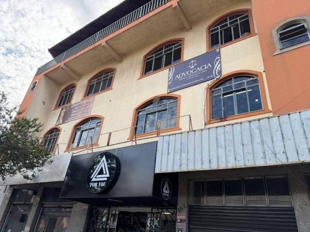 #01214.001 - Sala para Locação em Arapongas - PR