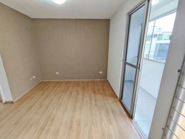 #1792 - Apartamento para Venda em Arapongas - PR