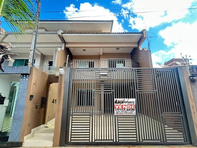 #2216 - Casa para Venda em Arapongas - PR