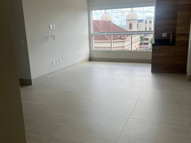 #2222 - Apartamento para Venda em Arapongas - PR