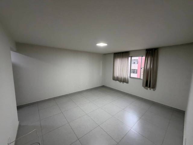 #00456.002 - Casa para Locação em Arapongas - PR