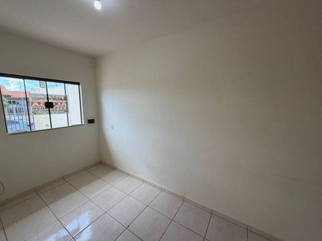 #04026.021 - Casa para Locação em Arapongas - PR