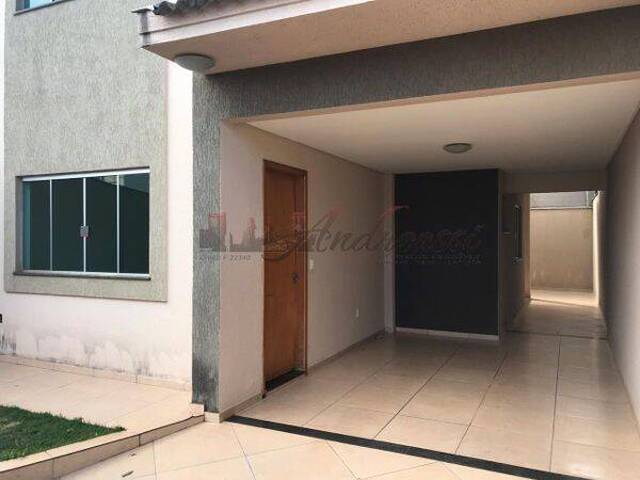 #00258.003 - Casa para Locação em Arapongas - PR