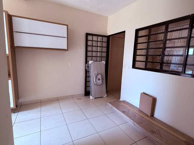 #50015.009 - Apartamento para Locação em Arapongas - PR