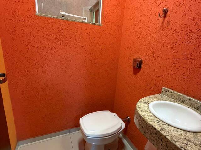 #55042.001 - Sobrado para Locação em Arapongas - PR