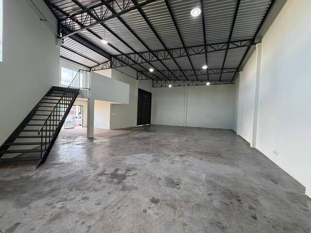 #00153.002 - Sala para Locação em Arapongas - PR