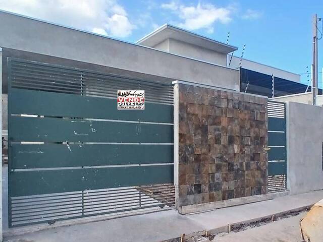 #2266 - Casa para Venda em Arapongas - PR