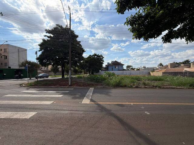 #2268 - Terreno para Venda em Arapongas - PR