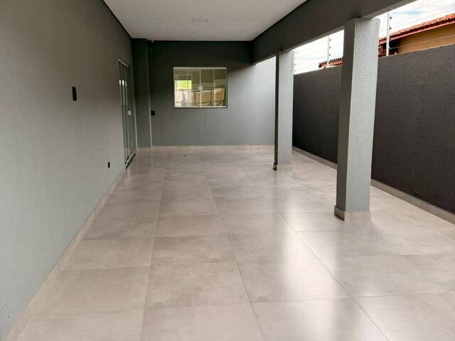 #2111 - Casa para Venda em Arapongas - PR