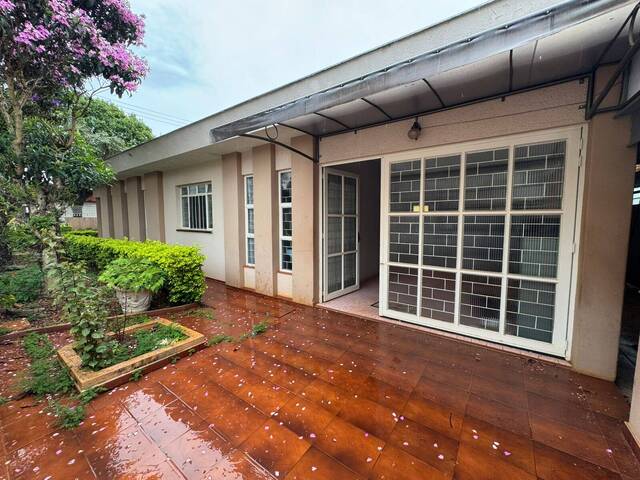 #33016.002 - Casa para Locação em Arapongas - PR