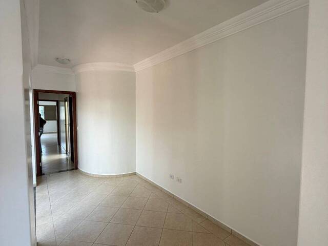 Apartamento para Locação em Arapongas - 4