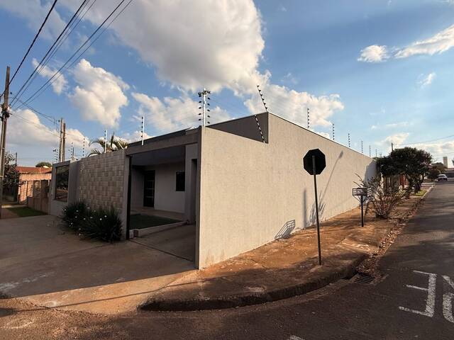 #55051.001 - Casa para Locação em Arapongas - PR