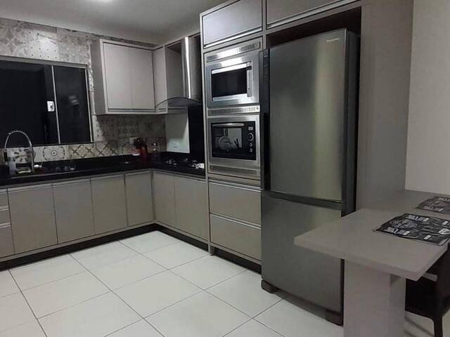 Casa para Venda em Arapongas - 2