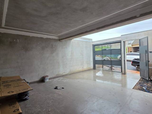 #2233 - Casa para Venda em Arapongas - PR