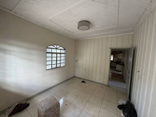 #55054.001 - Casa para Locação em Arapongas - PR
