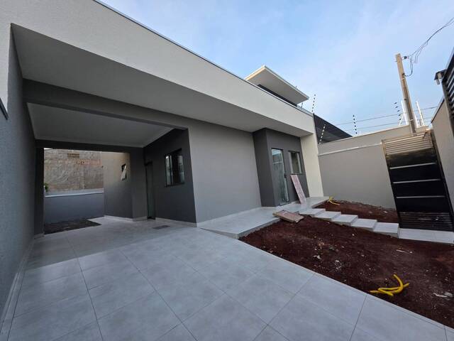 #2266 - Casa para Venda em Arapongas - PR