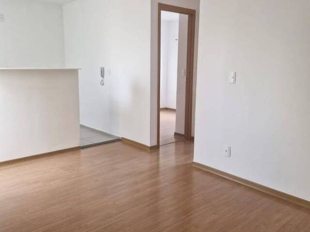 #33093.001 - Apartamento para Locação em Arapongas - PR