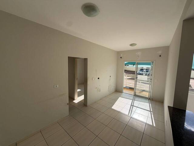 Apartamento para Locação em Arapongas - 4
