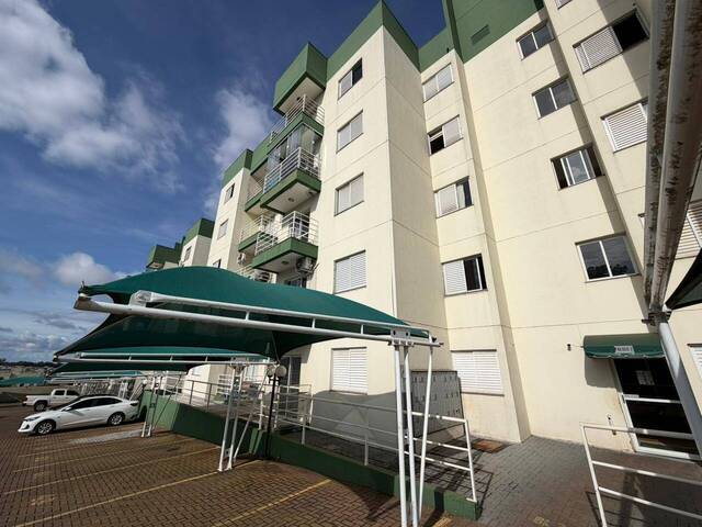 #33018.001. - Apartamento para Locação em Arapongas - PR