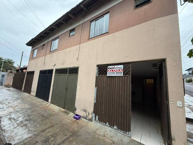 #00544.005 - Apartamento para Venda em Arapongas - PR