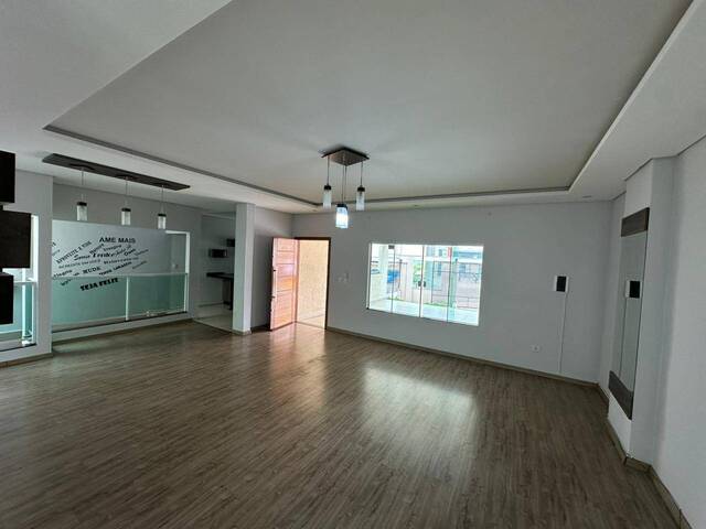 #2096 - Casa para Venda em Arapongas - PR