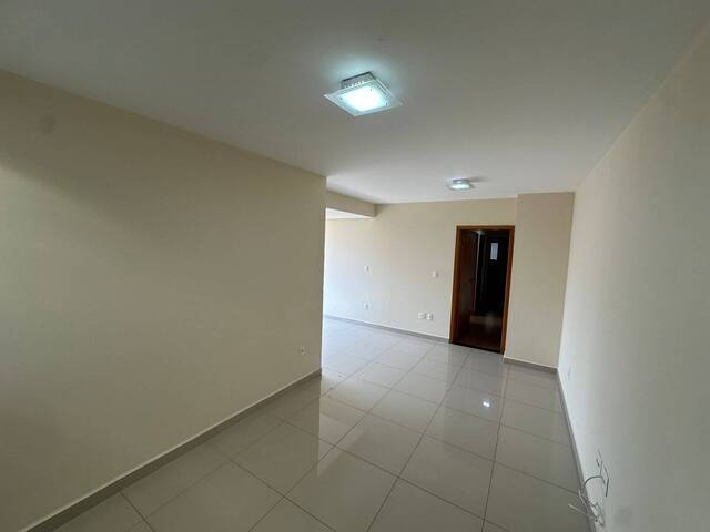 #55015.001 - Apartamento para Locação em Arapongas - PR