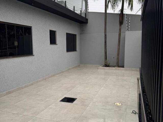 #1785 - Sobrado para Venda em Arapongas - PR