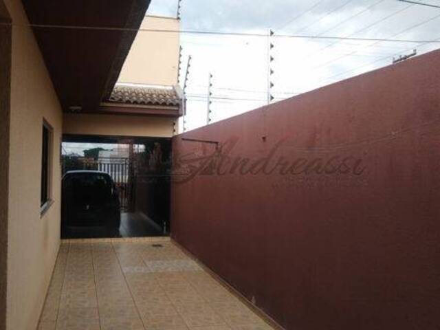 Casa para Venda em Arapongas - 3